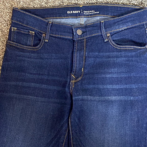 Old Navy Original Mid Rise Straight Dark Denim Jeans Sz 8 NWOT - Picture 2 of 7